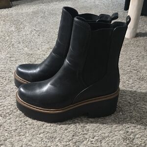 Soda Black Platform Ankle Boots